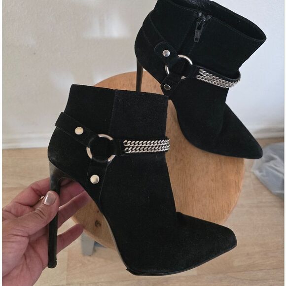 Saint Laurent Black Suede Pointed Toe Boots Size 8.5 - Picture 1 of 15